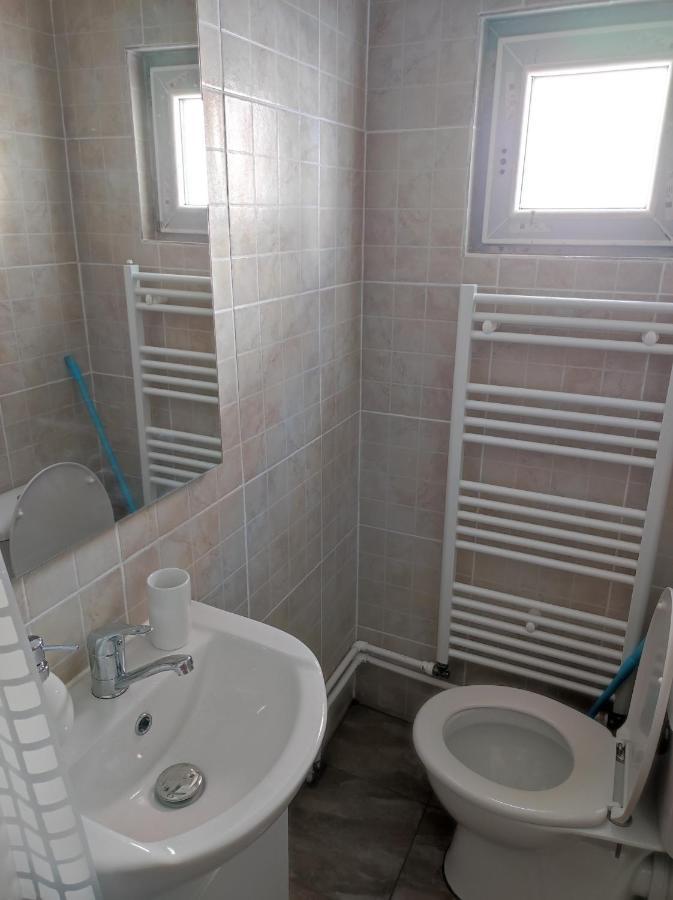 The Little White House Apartment Sibiu Luaran gambar